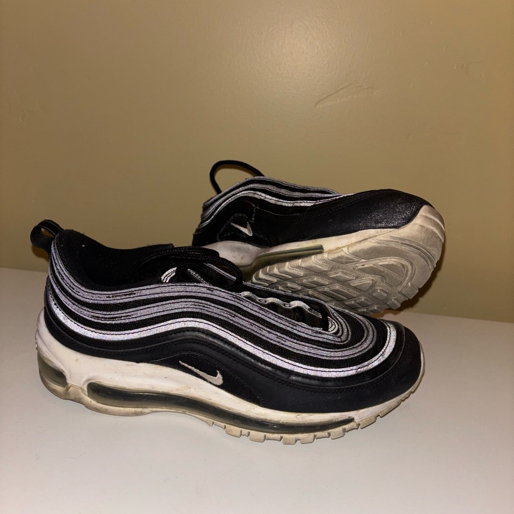 Nike Air Max 97 in Black and White